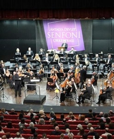 Antalya Devlet Senfoni Orkestrası ile Rus Romantizminin Derinliklerine Yolculuk: Bu Konserde Kaçırılmayacak Anlar Sizleri Bekliyor! 2 antalya-devlet-senfoni-orkestrasi-ile-rus-romantizminin-derinliklerine-yolculuk-bu-konserde-kacirilmayacak-anlar-sizleri-xvHaZ9vy.jpg