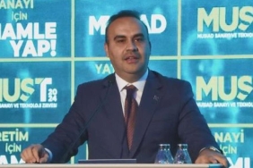bakan-kacirdan-sok-aciklama-yuksek-teknoloji-ihracatinda-10-milyar-dolar-esigi-asilmak-uzere-WIqLibR9.jpg