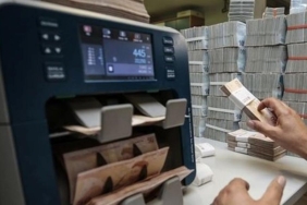 Bankacılık Sektöründe Rekor Yükseliş: Net Kâr Yüzde 17,1 Artış Gösterdi! 6 bankacilik-sektorunde-rekor-yukselis-net-k-r-yuzde-171-artis-gosterdi-lTtpBNOr.jpg