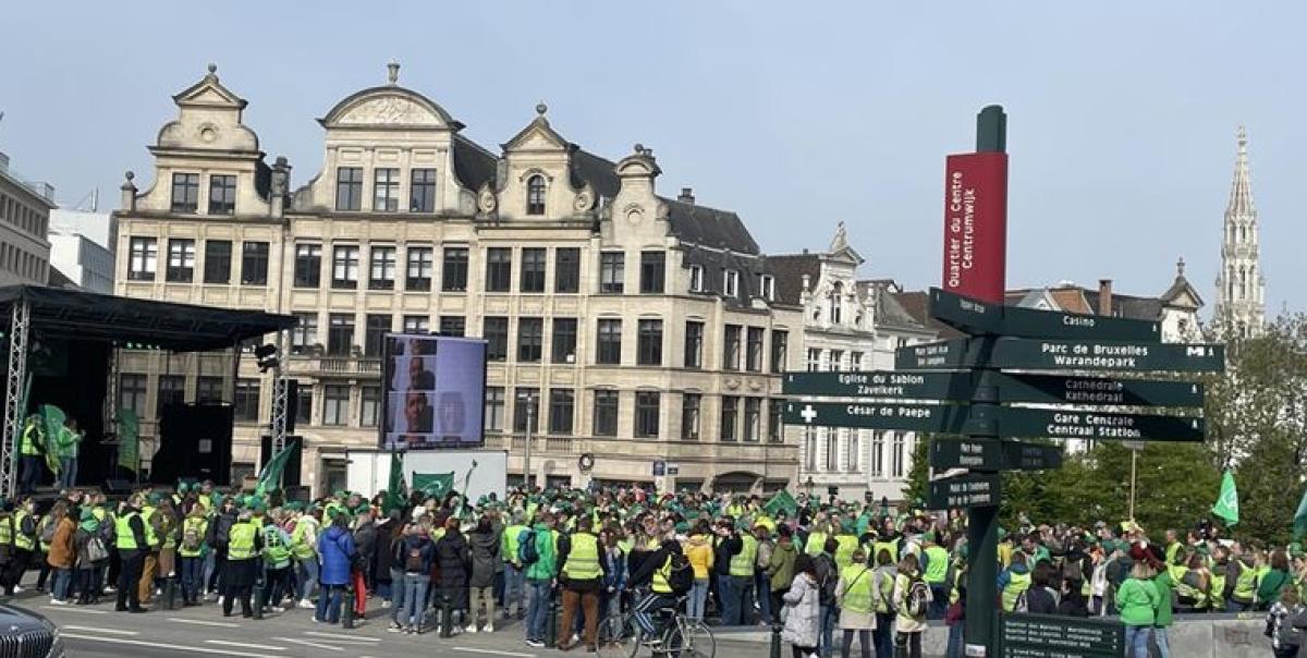 Belçika'da Öğretmenler Tarihi Bir Gün İçin Grevde: Eğitimde Ses Getiren Direniş! 2 belcikada-ogretmenler-tarihi-bir-gun-icin-grevde-egitimde-ses-getiren-direnis-n8fV5OhK.jpg