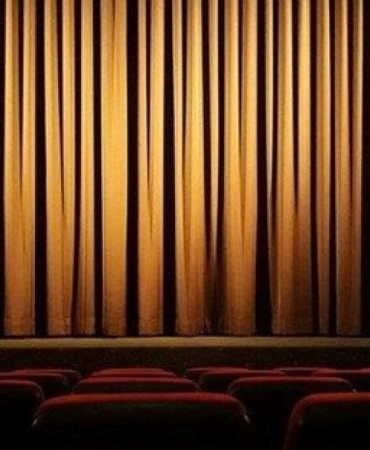beyoglu-sinemasinda-sinema-ve-gorsel-sanatlar-kacirilmayacak-bir-bulusmanin-derinliklerine-dalin-Gjqp6axR.jpg