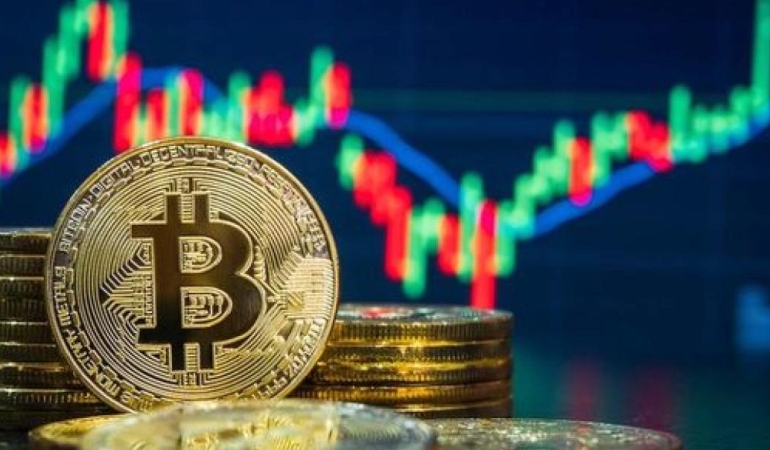 bitcoin-trump-etkisiyle-tarihi-zirveye-kosuyor-V5JfuVYd.jpg