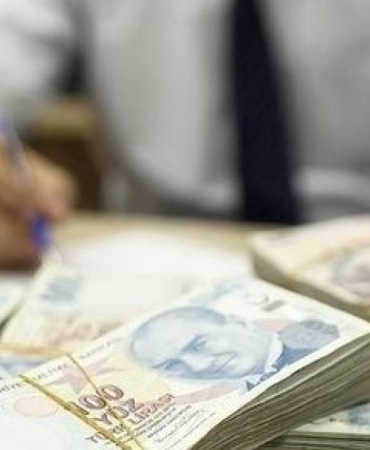 Ekim Ayında Tüketici Kredisi Büyümesinde Şok Artış: 6,5 Puan Yükseliş! 8 ekim-ayinda-tuketici-kredisi-buyumesinde-sok-artis-65-puan-yukselis-DRChnf9F.jpg