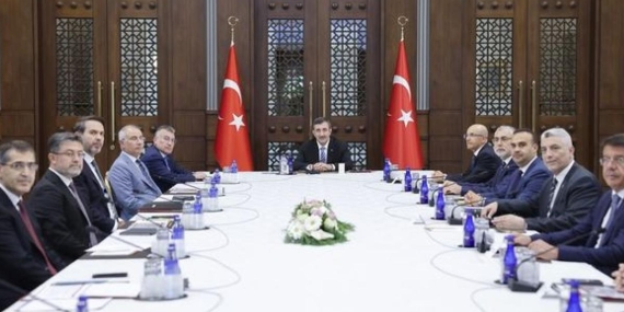 EKK’da Dezenflasyon Rüzgarı: İmalat Sanayi Geleceği Şekillendiriyor!