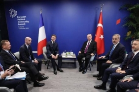 Erdoğan ve Macron'un Tarihi Zirvesi: Diplomasi Savaşında Yeni Bir Sayfa! 9 erdogan-ve-macronun-tarihi-zirvesi-diplomasi-savasinda-yeni-bir-sayfa-I25IH1nC.jpg