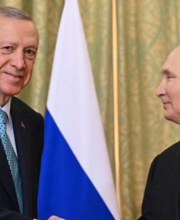 Erdoğan ve Putin: Kırılma Noktası! İkili Görüşmenin Arkasındaki Gizemli Dinamikler 5 erdogan-ve-putin-kirilma-noktasi-ikili-gorusmenin-arkasindaki-gizemli-dinamikler-8XgJ7Z5d.jpg