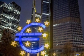 Euro Bölgesinde Yatırımcı Güveninde Şok Düşüş: Ekonomik Korkular Tavan Yaptı! 8 euro-bolgesinde-yatirimci-guveninde-sok-dusus-ekonomik-korkular-tavan-yapti-agzsnhMN.jpg