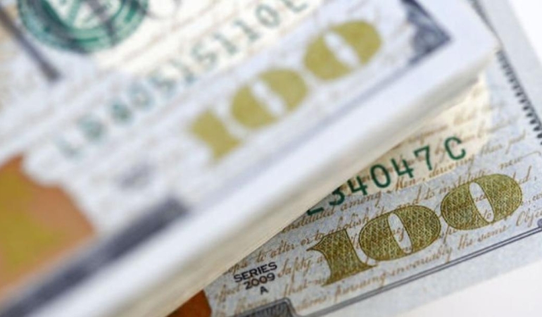 hazine-dolar-cinsi-sukuk-ihracinda-bankalari-yetkilendirerek-ekonomiyi-canlandirdi-xAmnISJz.jpg