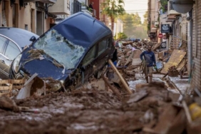 İspanya'daki Sel Felaketinin Ekonomik Yıkımı: Tahminler Korkutucu! 3 ispanyadaki-sel-felaketinin-ekonomik-yikimi-tahminler-korkutucu-YI8jCVb8.jpg