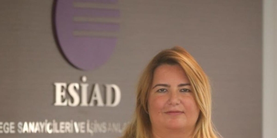 İzmir’de Coşku Dolu Anlar: ESİAD 3. Yatırım Zirvesi Kapılarını Açtı!