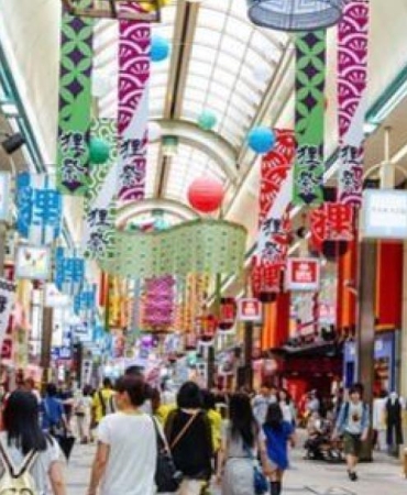 Japonya'da Hane Halkı Harcamaları Dibi Boyladı: Ekonomik Alarm! 10 japonyada-hane-halki-harcamalari-dibi-boyladi-ekonomik-alarm-pi25XKQw.jpg