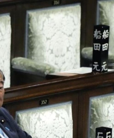 Japonya'nın Ekonomik Devrimi: 140 Milyar Dolarlık Teşvik Paketiyle Gelecek Aydınlanıyor! 5 japonyanin-ekonomik-devrimi-140-milyar-dolarlik-tesvik-paketiyle-gelecek-aydinlaniyor-gS6ZMUpc.jpg