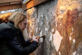 Meryem ve Çocuk İsa Freski Restore Edildi: Sanat Tarihinin Gizli Kalmış Hazinesi Ortaya Çıkıyor! 7 meryem-ve-cocuk-isa-freski-restore-edildi-sanat-tarihinin-gizli-kalmis-hazinesi-ortaya-cikiyor-URQIQrSw.jpg