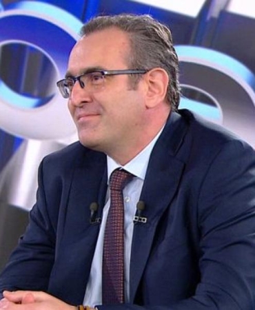 mobilite-devrimi-guvenli-suruste-yeni-bir-cigir-aciyoruz-PgW9YuDa.jpg