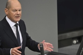 Scholz, 11 Aralık’ta Güven Tazelemek İçin Tarihi Bir Adım Atıyor! 11 scholz-11-aralikta-guven-tazelemek-icin-tarihi-bir-adim-atiyor-s7H8HUNq.jpg