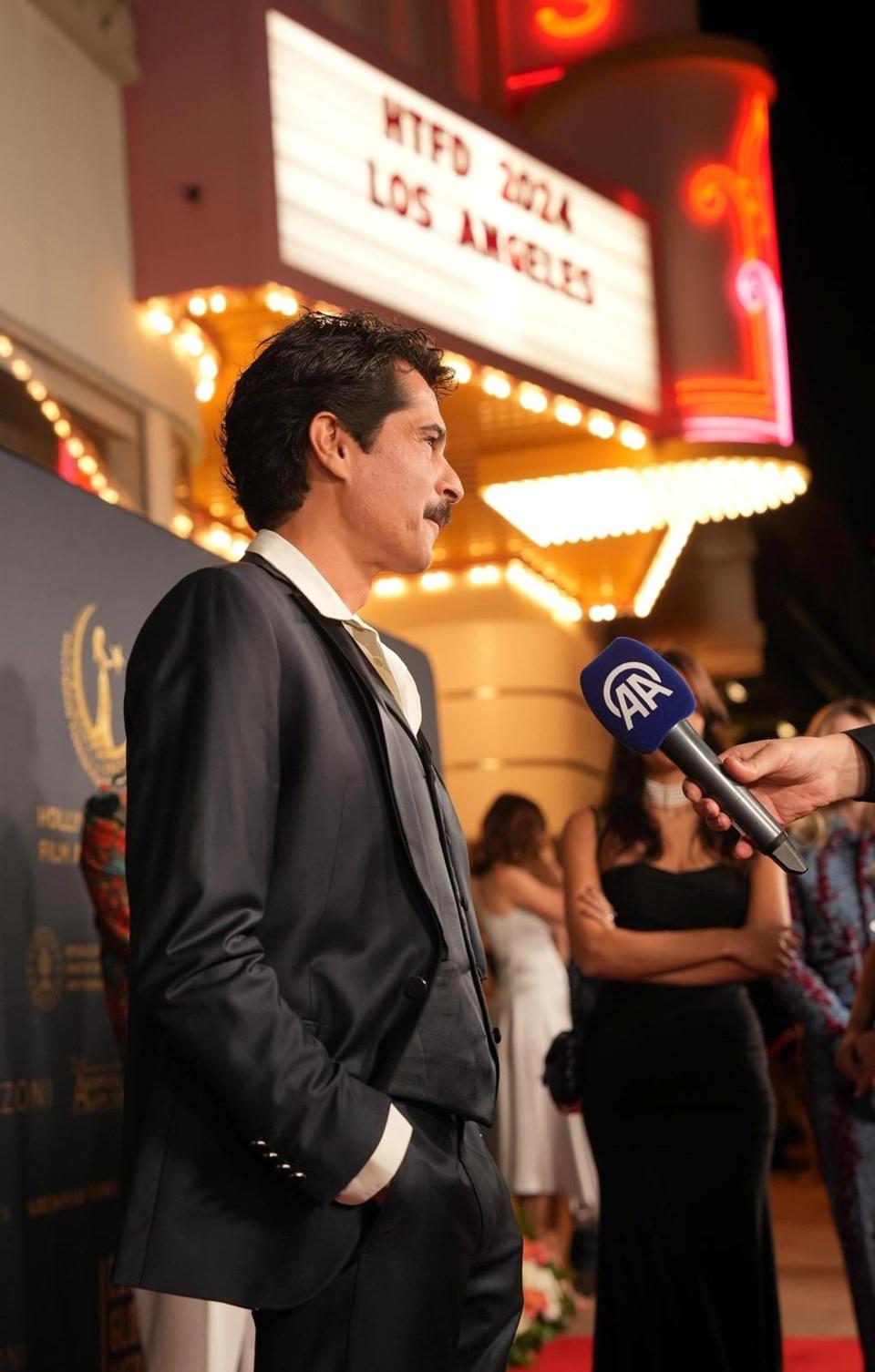 Şehrazat ve Sahipsizler: Hollywood'da Parlayan Yeni Türk Dizileri 2 Şehrazat ve Sahipsizler: Hollywood'da Parlayan Yeni Türk Dizileri