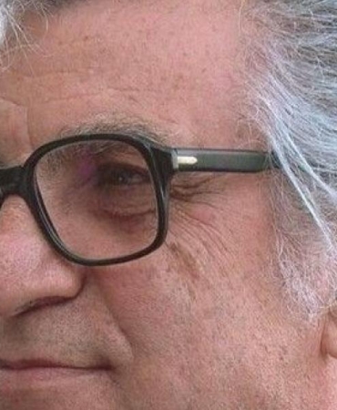 Sinema Dünyasının Efsane İsimlerinden Prof. Sami Şekeroğlu'na Veda: Hayatının En Etkileyici Anları! 9 sinema-dunyasinin-efsane-isimlerinden-prof-sami-sekerogluna-veda-hayatinin-en-etkileyici-anlari-dSGXff4j.jpg