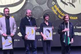 Sonunda Bitti: 9. Kısadan Hisse Kısa Film Festivali'nde Sizi Şaşırtacak Anlar! 7 sonunda-bitti-9-kisadan-hisse-kisa-film-festivalinde-sizi-sasirtacak-anlar-kNXvOIJP.jpg