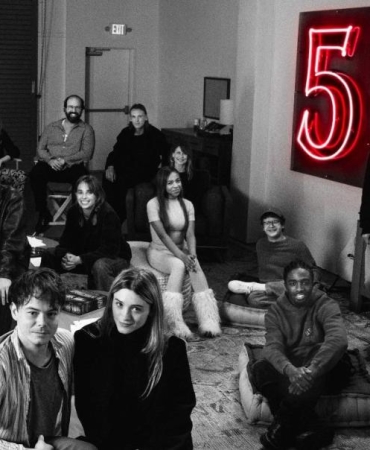 Stranger Things'in 5. Sezonu 2025'te Geliyor! İşte Beklentilerinizi Sarsacak Şok Edici Detaylar! 9 stranger-thingsin-5-sezonu-2025te-geliyor-iste-beklentilerinizi-sarsacak-sok-edici-detaylar-9C1MbBKs.jpg
