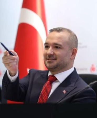 TCMB Başkanı Karahan'dan Bankacılara Cesur Vizyon: Ekonomik Devrim İçin İlk Adım! 5 tcmb-baskani-karahandan-bankacilara-cesur-vizyon-ekonomik-devrim-icin-ilk-adim-QuiquW4c.jpg