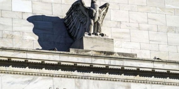 Trump’ın Gölgesinde Tarihi Fed Kararı: Ekonomiyi Sarsacak Gelişmeler!