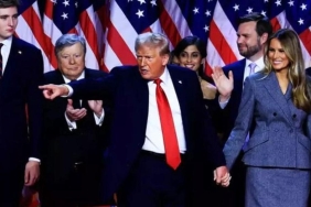Trump'ın Güçlü Kabinesi: Siyasi Arenada Değişim Rüzgarları Esti! 5 trumpin-guclu-kabinesi-siyasi-arenada-degisim-ruzgarlari-esti-1SNatIDW.jpg