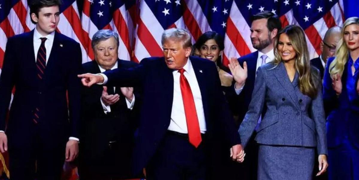 Trump'ın Güçlü Kabinesi: Siyasi Arenada Değişim Rüzgarları Esti! 2 trumpin-guclu-kabinesi-siyasi-arenada-degisim-ruzgarlari-esti-1SNatIDW.jpg