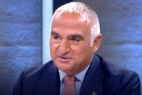 Turizmde Süper Lig Heyecanı: Yeni Bir Dönem Başlıyor! 2 turizmde-super-lig-heyecani-yeni-bir-donem-basliyor-Qfyj47Dy.jpg