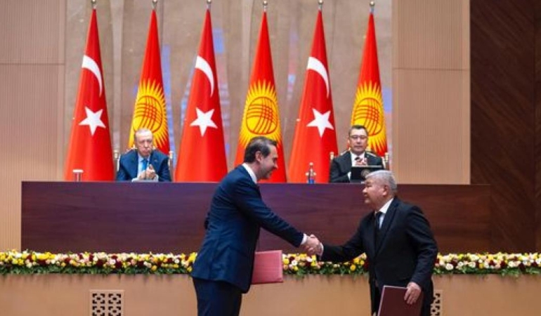 Türkiye ve Kırgızistan'dan Enerji Alanında Tarihi İşbirliği Anlaşması! 1 turkiye-ve-kirgizistandan-enerji-alaninda-tarihi-isbirligi-anlasmasi-r1kyhgDe.jpg