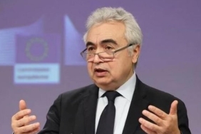 UEA Başkanı Birol'dan Şok Açıklama: Enerji Fiyatları Uygun Kalacak! 10 uea-baskani-biroldan-sok-aciklama-enerji-fiyatlari-uygun-kalacak-ebVL9aE2.jpg