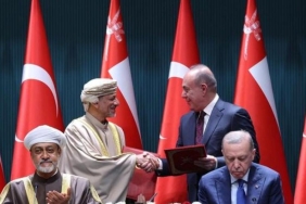 Umman Yatırım Otoritesi ve OYAK'tan Tarihi Ortaklık: Yeni Yatırım Fonu Geliyor! 3 umman-yatirim-otoritesi-ve-oyaktan-tarihi-ortaklik-yeni-yatirim-fonu-geliyor-4p7gR9rJ.jpg