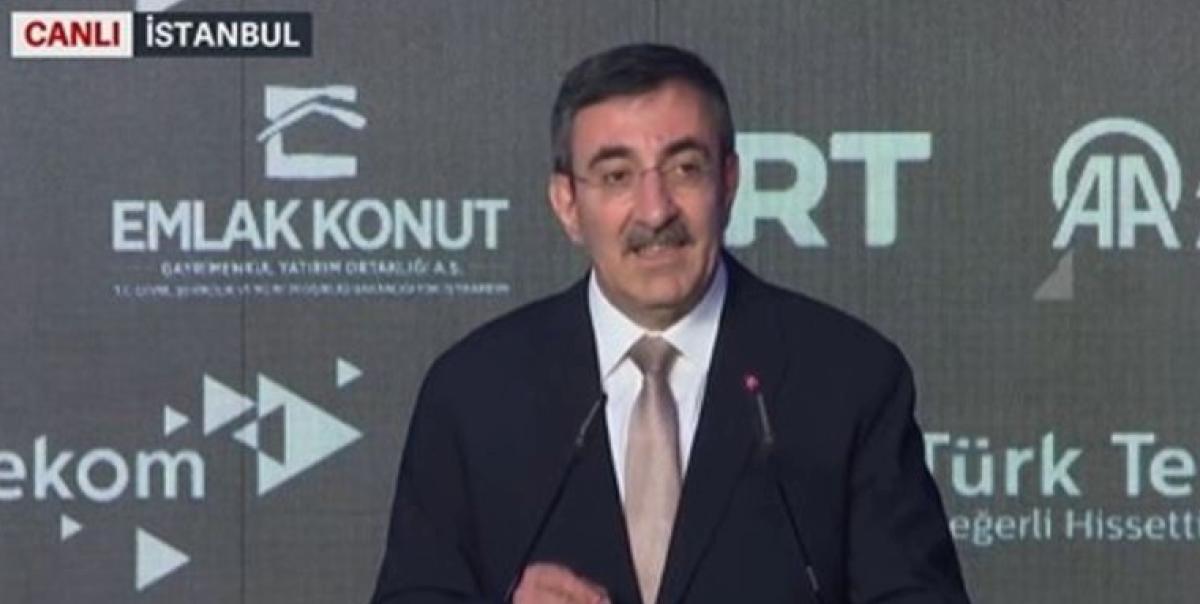 Yılmaz Uyardı: Enflasyonu Düşürmeden Geleceği Tahmin Etmek İmkansız! 2 yilmaz-uyardi-enflasyonu-dusurmeden-gelecegi-tahmin-etmek-imkansiz-FaNSrTmJ.jpg