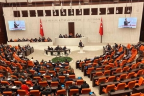 2025 Yılı Bütçesi Onaylandı: Ekonomik Dönüşümün Kapıları Aralanıyor! 6 2025-yili-butcesi-onaylandi-ekonomik-donusumun-kapilari-aralaniyor-rnkkwDvQ.jpg