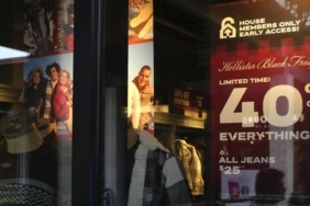 ABD Perakende Satışları Kasım'da Beklentileri Alt Üst Etti! 6 abd-perakende-satislari-kasimda-beklentileri-alt-ust-etti-j2mLN7Ne.jpg