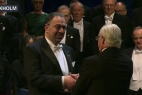 Daron Acemoğlu, 2024 Nobel Ekonomi Ödülü ile Tarihe Geçti! 5 daron-acemoglu-2024-nobel-ekonomi-odulu-ile-tarihe-gecti-7bEQxn8k.jpg