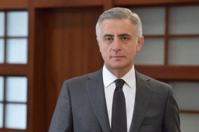 Denizbank'ta Recep Baştuğ'un Dönüşü: Yeni Bir Dönemin Kapıları Aralanıyor! 5 denizbankta-recep-bastugun-donusu-yeni-bir-donemin-kapilari-aralaniyor-DyBgdTNq.jpg