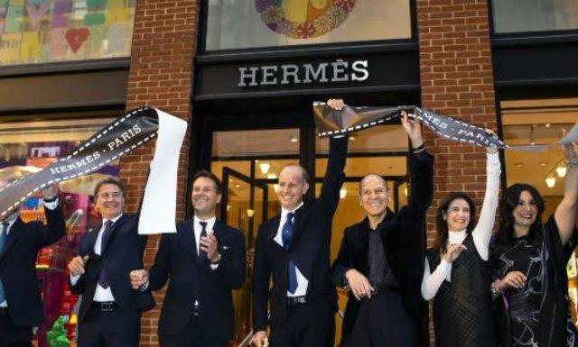 Dünyanın En Zengin 25 Ailesi: Servetleriyle Sarsan İhtişamlı Hayatlar! 22 22. Hermes Ailesi