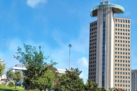 Garanti BBVA'dan Tarihi Sendikasyon Hamlesi: Finans Dünyasında Yeni Bir Dönem Başlıyor! 1 garanti-bbvadan-tarihi-sendikasyon-hamlesi-finans-dunyasinda-yeni-bir-donem-basliyor-UAyzIX2S.jpg