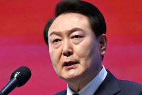 Güney Kore'de Şok Gelişme: Devlet Başkanı Yoon İçin Tutuklama İstendi! 15 guney-korede-sok-gelisme-devlet-baskani-yoon-icin-tutuklama-istendi-CnrSsjY8.jpg