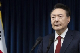 Güney Kore'nin Liderine Şok! Yoon'a Seyahat Yasağı Getirildi! 1 guney-korenin-liderine-sok-yoona-seyahat-yasagi-getirildi-rZhEw9Q6.jpg