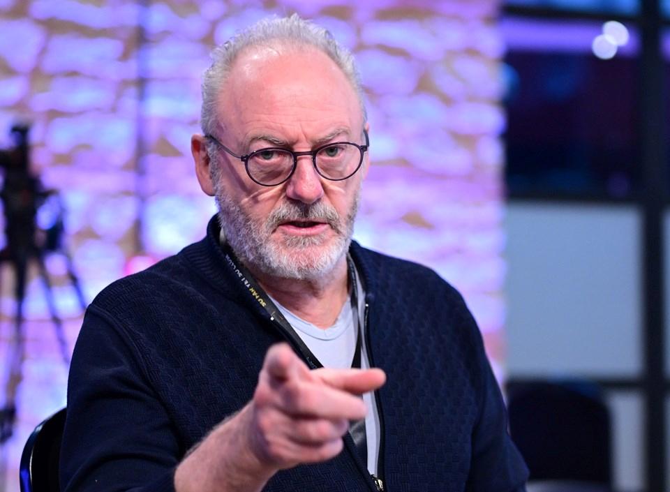 İrlandalı Oyuncu Liam Cunningham'dan Şok Eden Açıklama: Sessiz Kalmayacağını Açıkladı! Bu Sözler Neleri Değiştirecek? 1 Genç Oyunculara Tavsiyeler