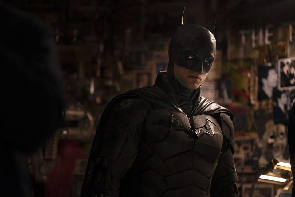 James Gunn'dan Şaşırtan Açıklama: Batman 2'nin Ertelenmesi Sadece Bir Başlangıç mı? 1 The Batman 2'nin Ertelenmesi ve James Gunn'ın Açıklamaları
