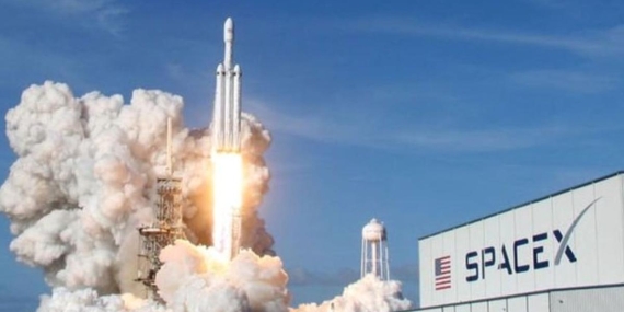 Musk’ın Uzay Şirketi, Netflix’in Altında Kaldı: Uzay Yarışı Yeni Bir Döneme Mi Girdi?