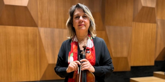 Müzisyen Jülide Yalçın’ın New York’taki Büyüleyici Performansı: Müziğin Kalbinde Neler Olacak?