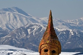 nemrut-daginda-bu-yil-165-bin-ziyaretci-sokunu-yasatan-gizli-sebep-vGTFfdxd.jpg