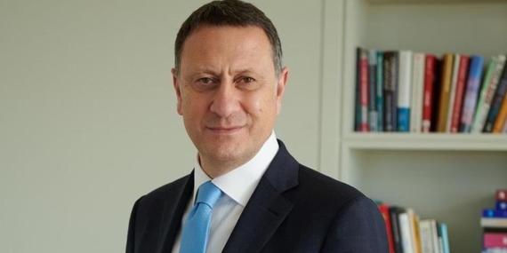 QNB Genel Müdürü Tan’dan Şok Açıklama: Faiz İndirimleri Kademeli Olmalı!