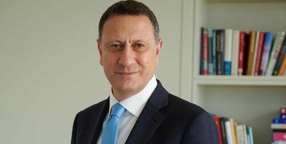 QNB Genel Müdürü Tan'dan Şok Açıklama: Faiz İndirimleri Kademeli Olmalı! 2 qnb-genel-muduru-tandan-sok-aciklama-faiz-indirimleri-kademeli-olmali-xh3YZWbl.jpg