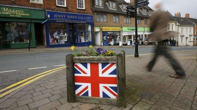 SaxoBank'ın 2025'te Gerçekleşecek 8 Şaşırtıcı Tahmini: Geleceği Şekillendiren Öngörüler! 8 8. Sterlin ve Euro: Brexit Öncesi Seviyelere Dönüş