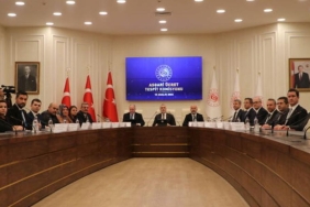 Şok Gelişme! Asgari Ücret Toplantısı Sırlarla Dolu: Rakamlar Hala Gizemini Koruyor! 4 sok-gelisme-asgari-ucret-toplantisi-sirlarla-dolu-rakamlar-hala-gizemini-koruyor-fYmAvahq.jpg
