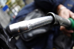 Şok Gelişme: Küresel Petrol Arzı Kasım'da Günde 130 Bin Varil Patladı! 2 sok-gelisme-kuresel-petrol-arzi-kasimda-gunde-130-bin-varil-patladi-8IbfIcua.jpg